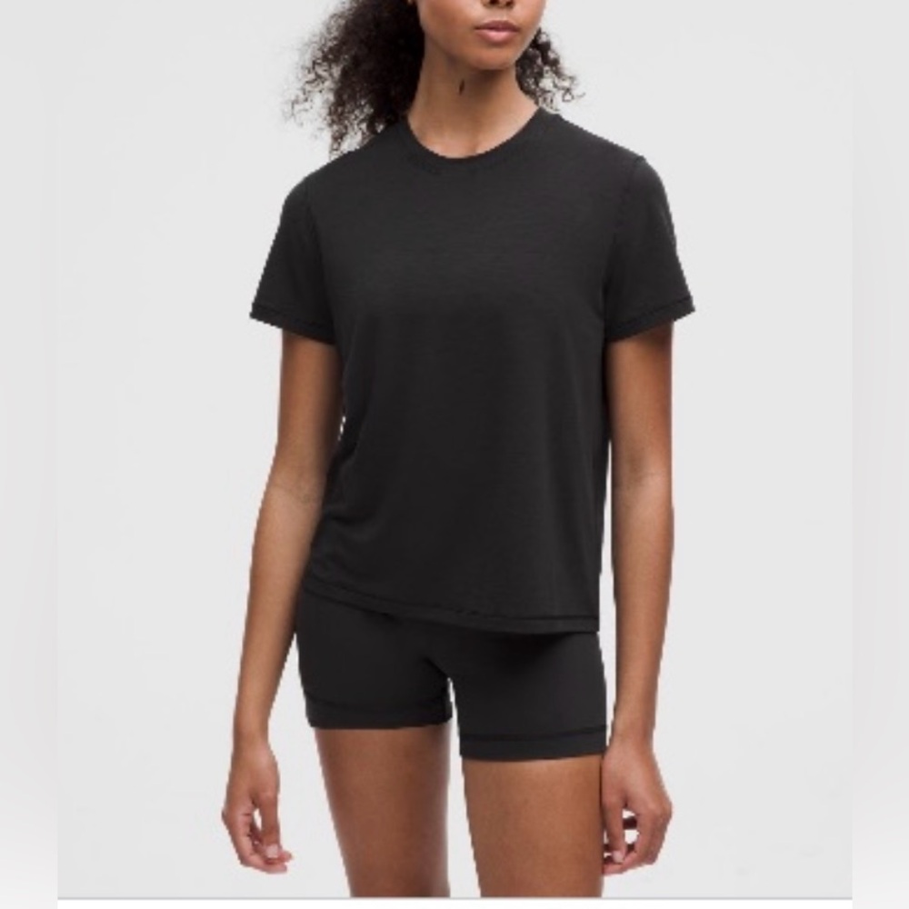 Lululemon Jersey Shirt
